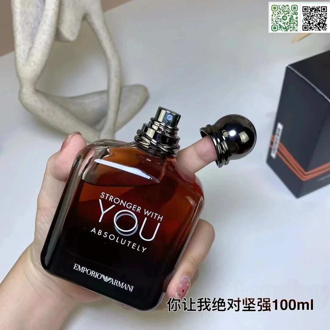 Emporio Armani In Love With You and Stronger With You Absolutely Perfume Set Multicolor — product photo 3