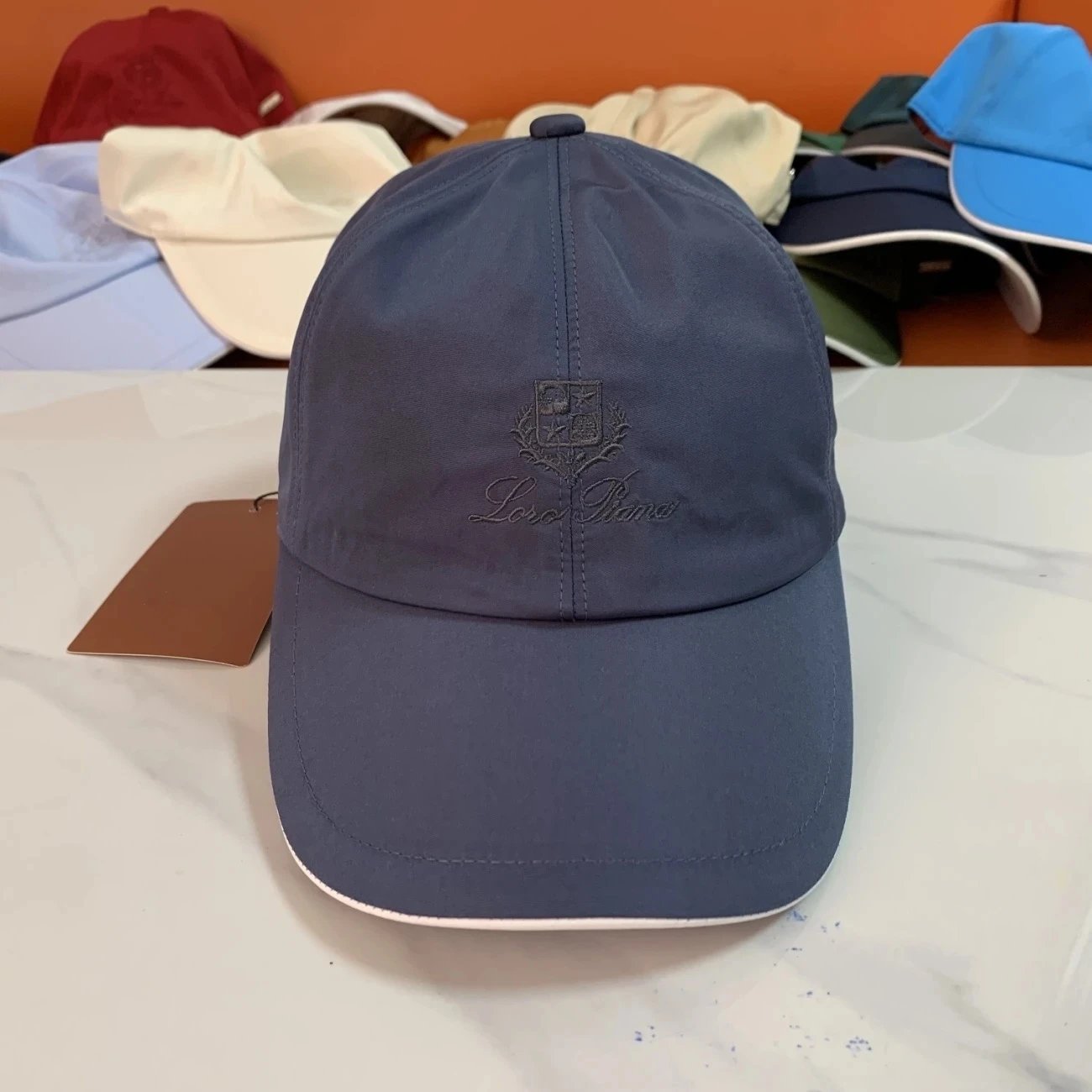 Burberry Vintage Check Baseball Cap Classic Cotton Headwear Beige — product photo 3
